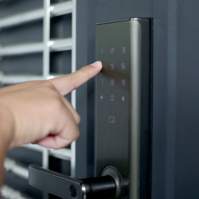 Long Island keyless smart lock